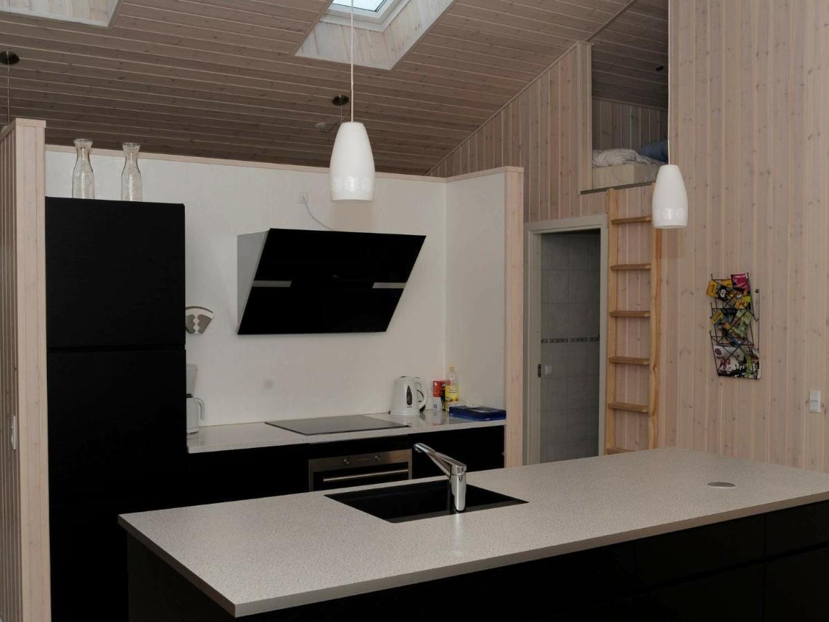 10 Person Holiday Home In Ansager Extérieur photo